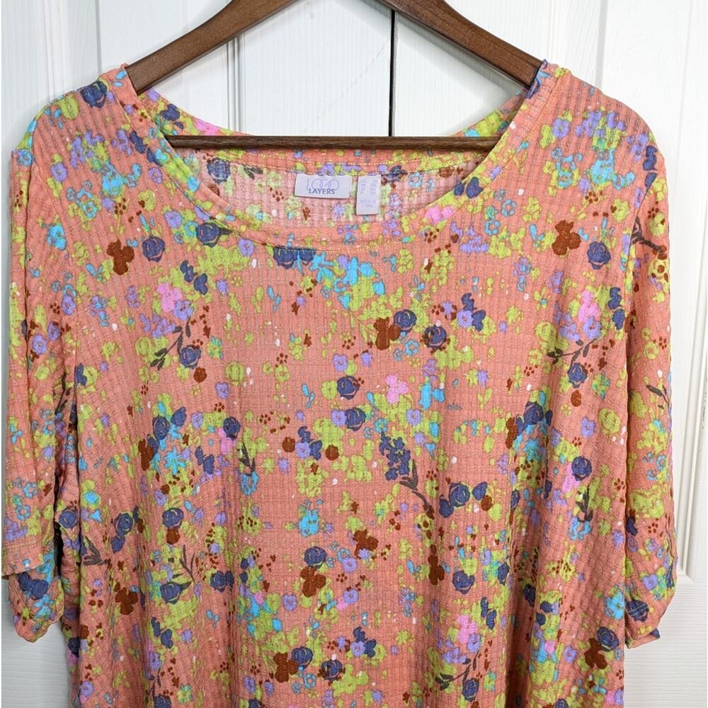 LOGO by Lori Goldstein Waffle Mesh Floral Top 2X Relaxed Textured Short Sleeve - Picture 4 of 11